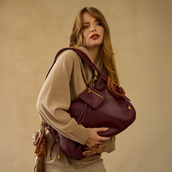 CHARMED_CHOSEN_KORIHOBO_SO-82528MGLZ_004.jpg Kori Hobo